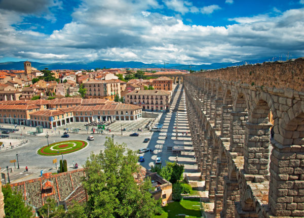 Madrid departure day tour: AVILA WITH WALLS & SEGOVIA